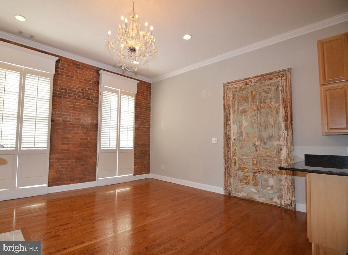 1115 M St Nw Property Photo 14