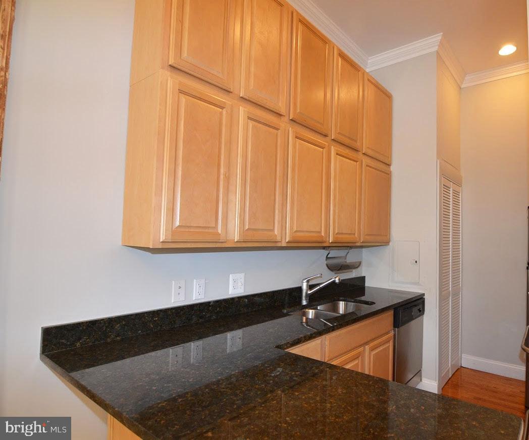 1115 M St Nw Property Photo 15