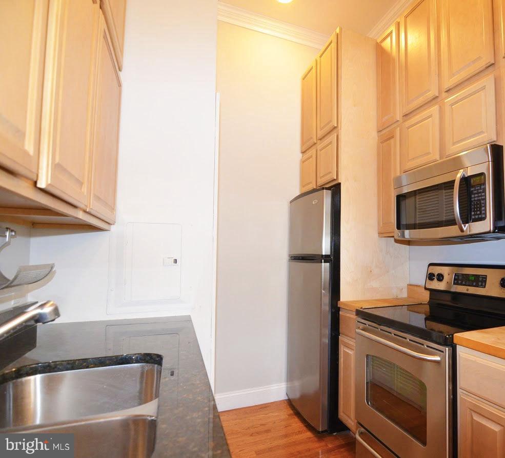 1115 M St Nw Property Photo 16