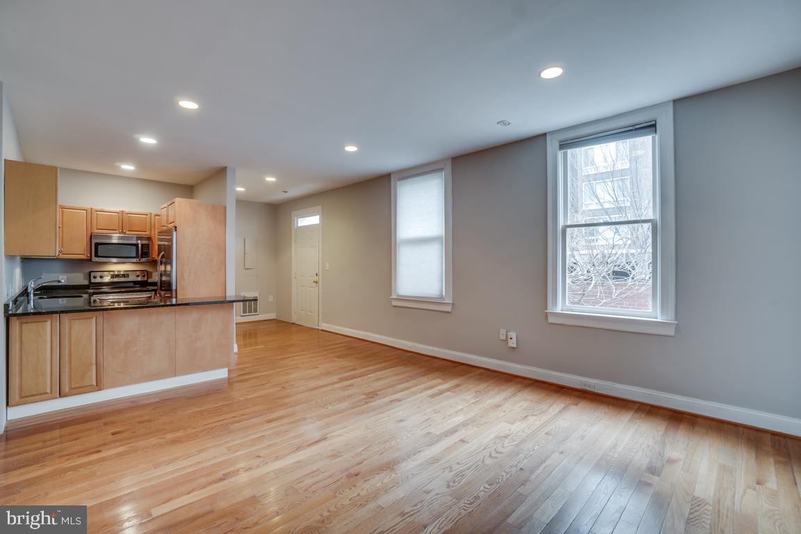 1115 M St Nw Property Photo 22