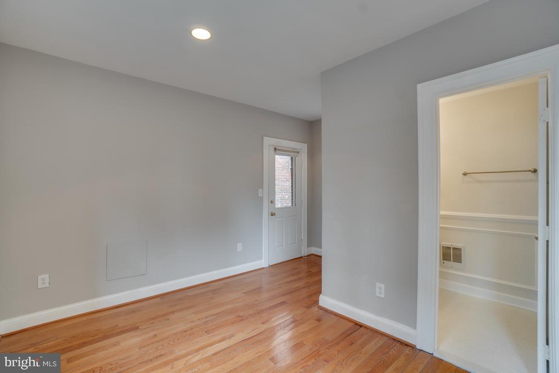 1115 M St Nw Property Photo 30