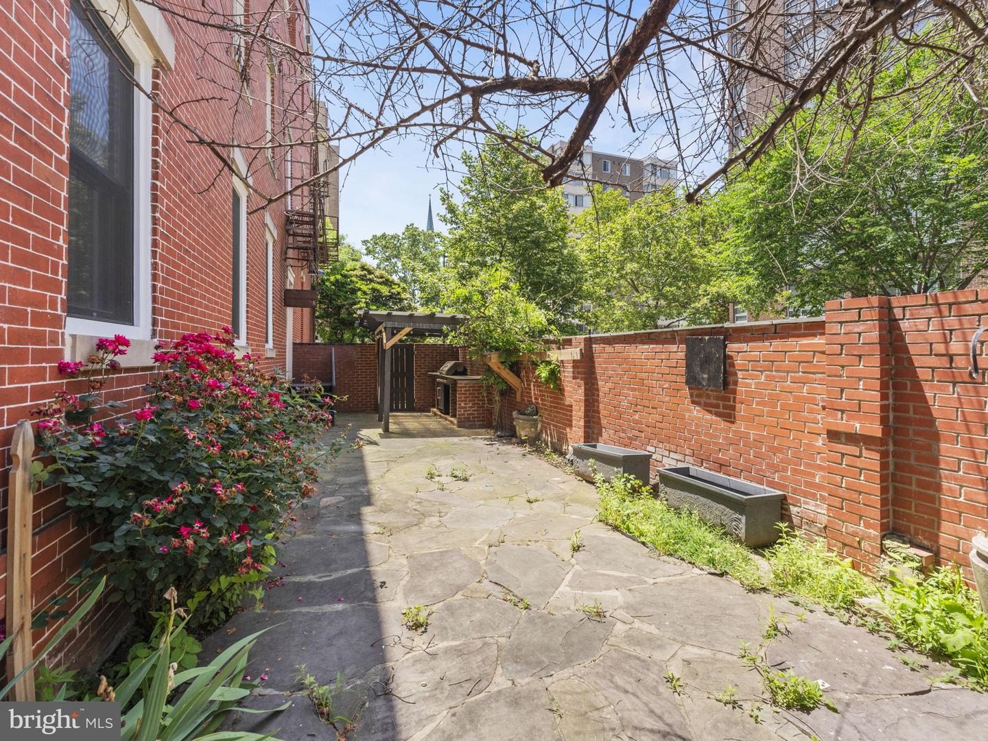 1115 M St Nw Property Photo 42