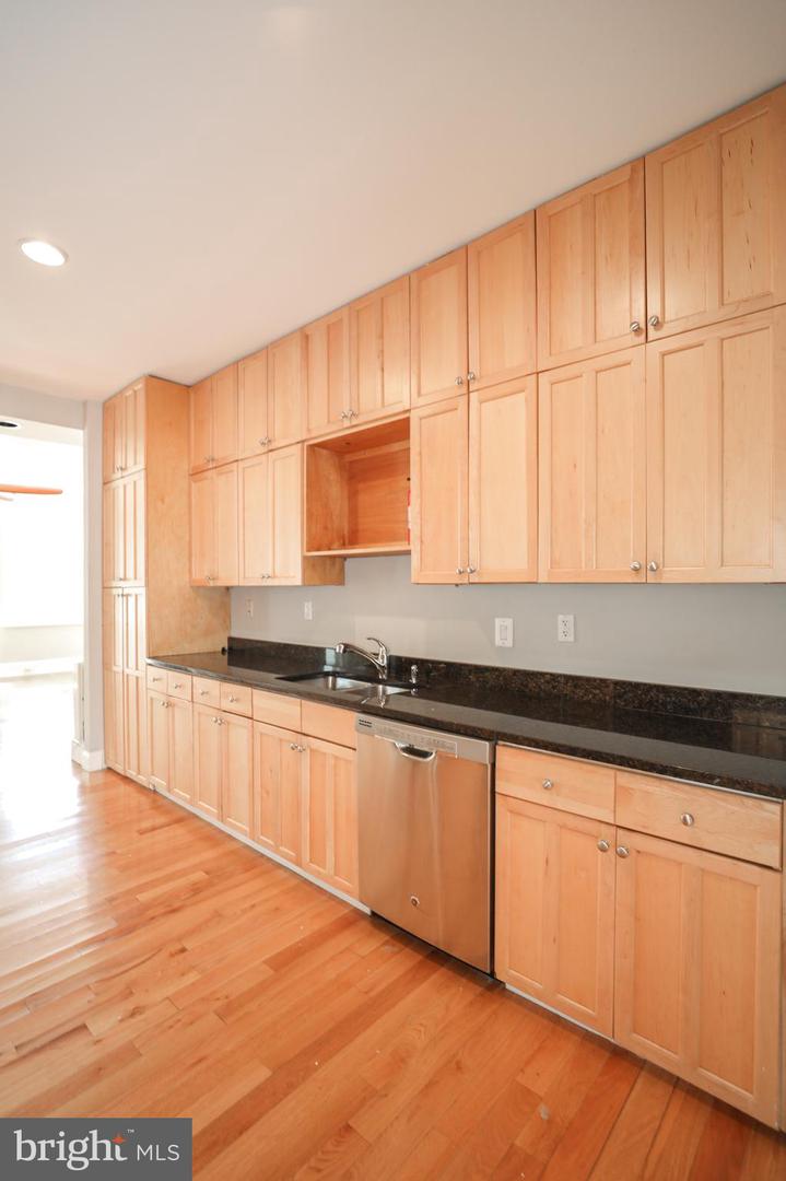 1115 M St Nw Property Photo 52