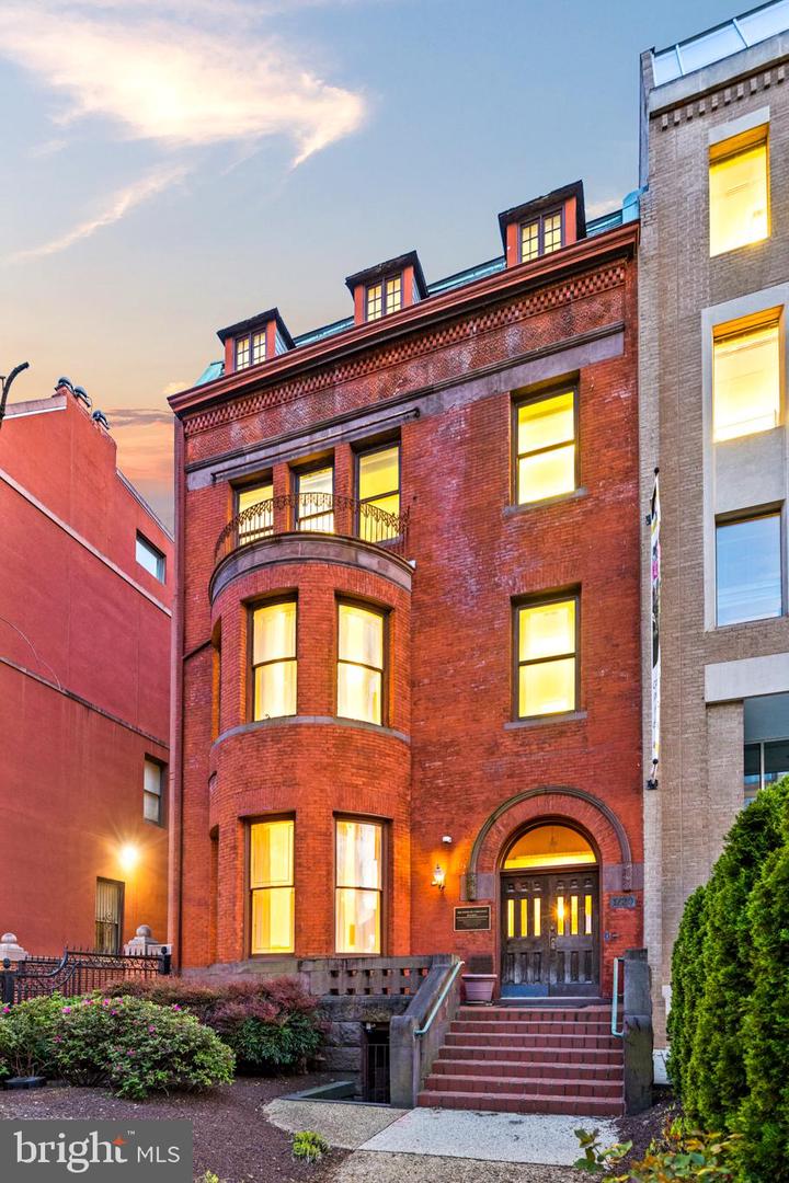 1720 Mass Ave Nw Property Photo 3