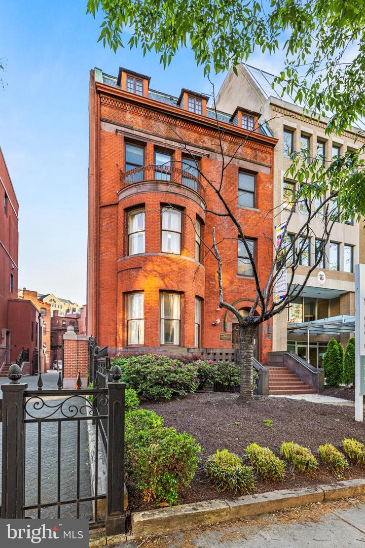 1720 Mass Ave Nw Property Photo 6