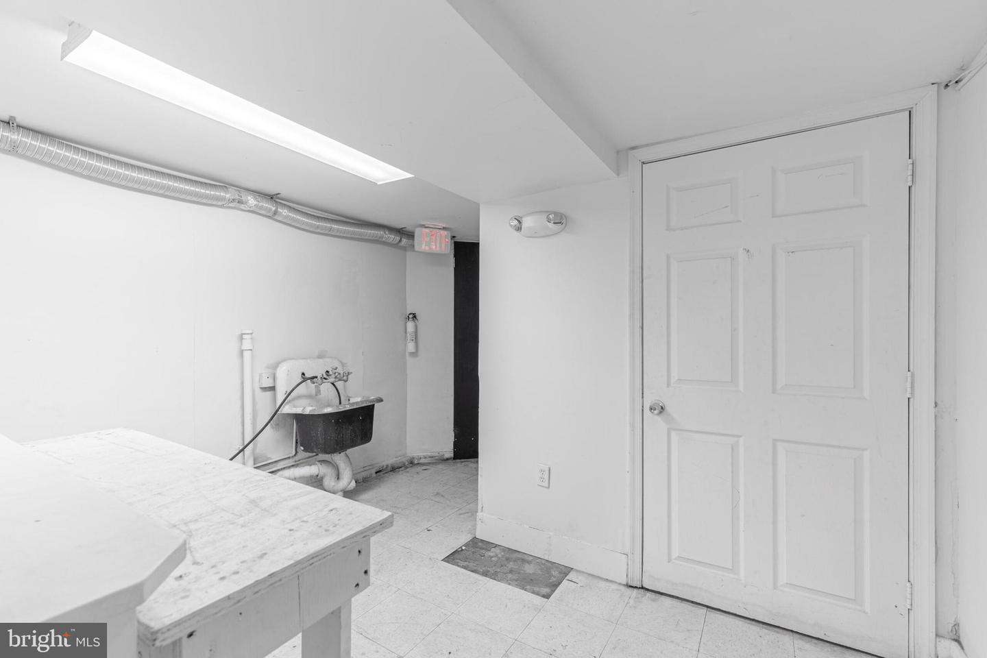 1208 Pennsylvania Ave Se Property Photo 22