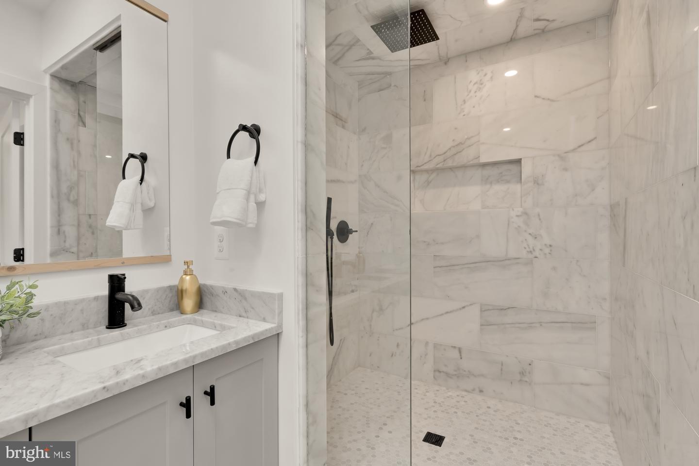 1316 Buchanan St Nw Property Photo 33