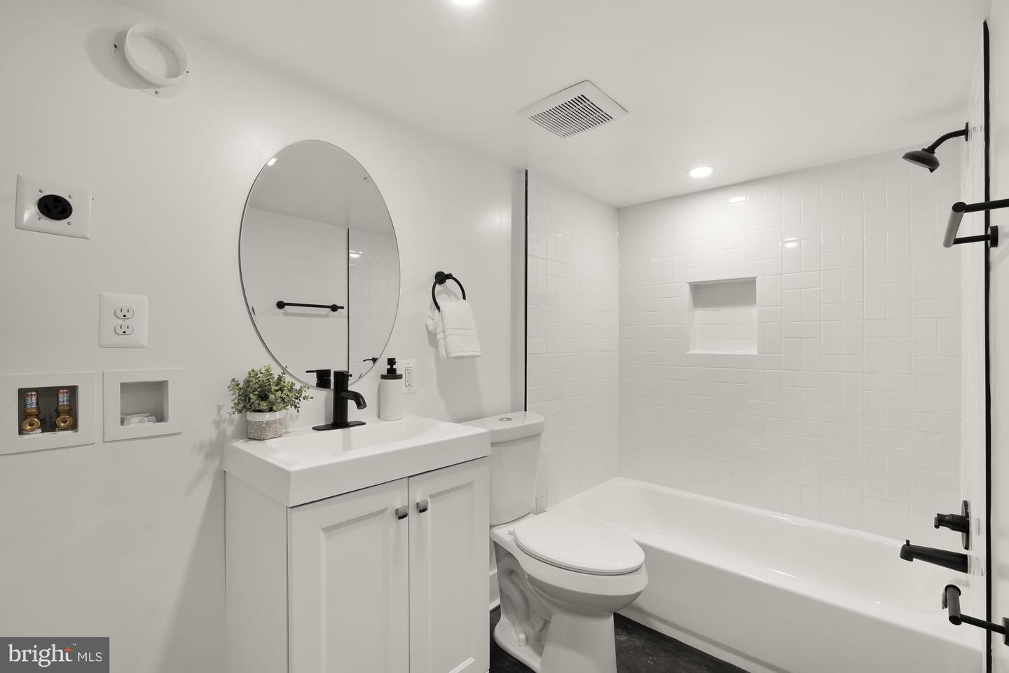 1316 Buchanan St Nw Property Photo 53