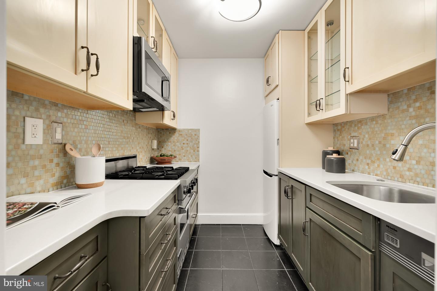 2475 Virginia Ave Nw #200/201 Property Photo 10