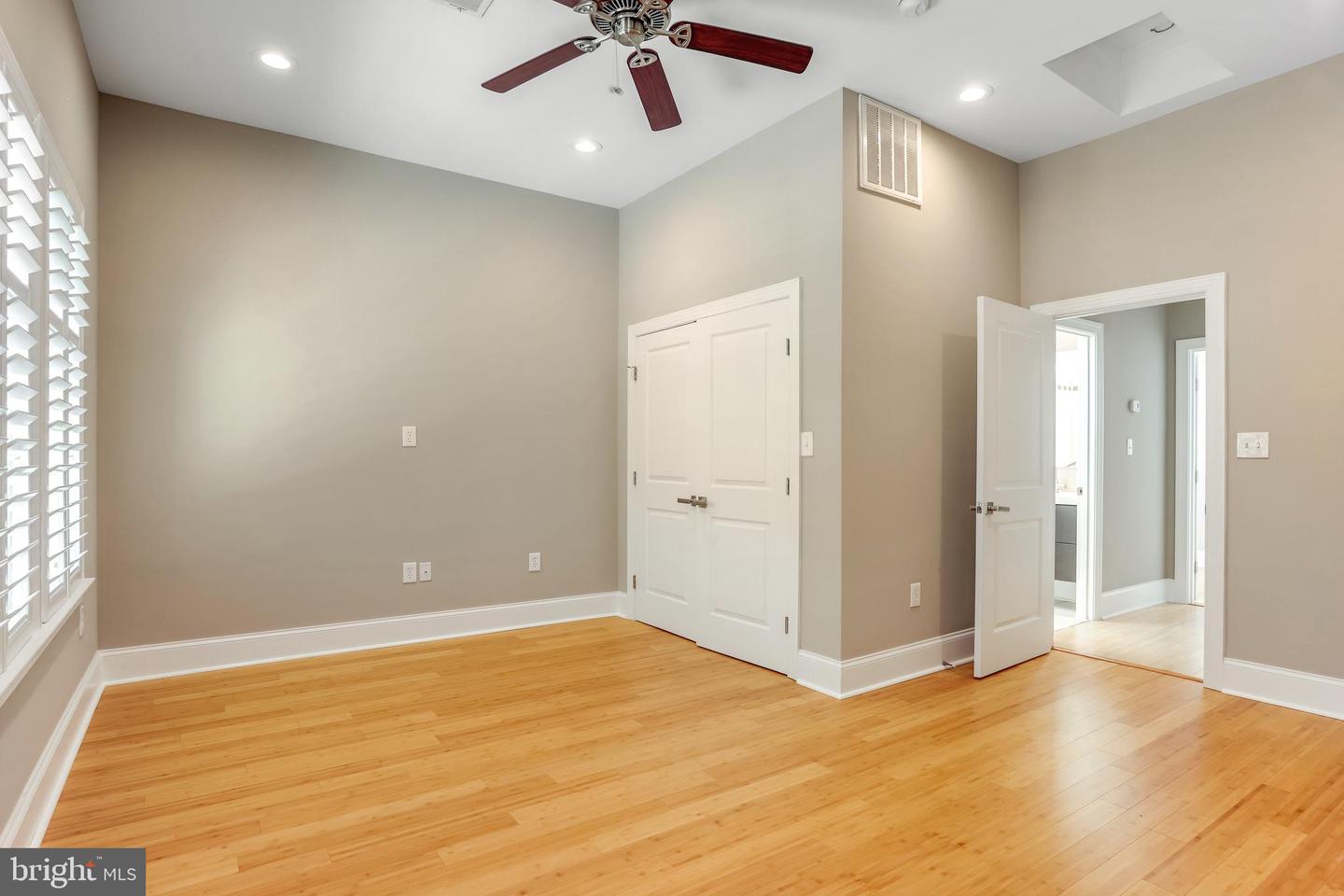 1716 M St Ne Property Photo 17