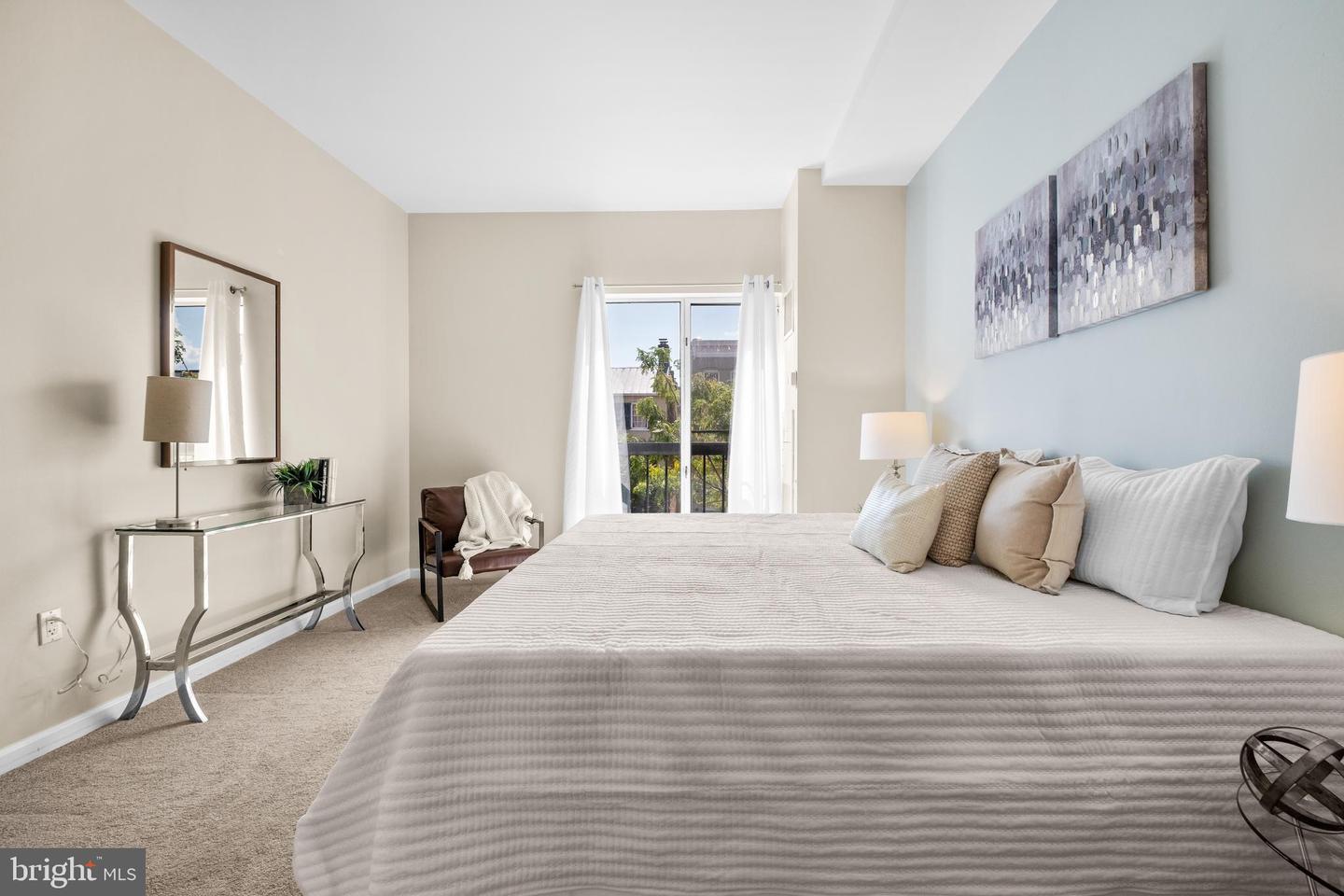 3251 Prospect St Nw #309 Property Photo 17