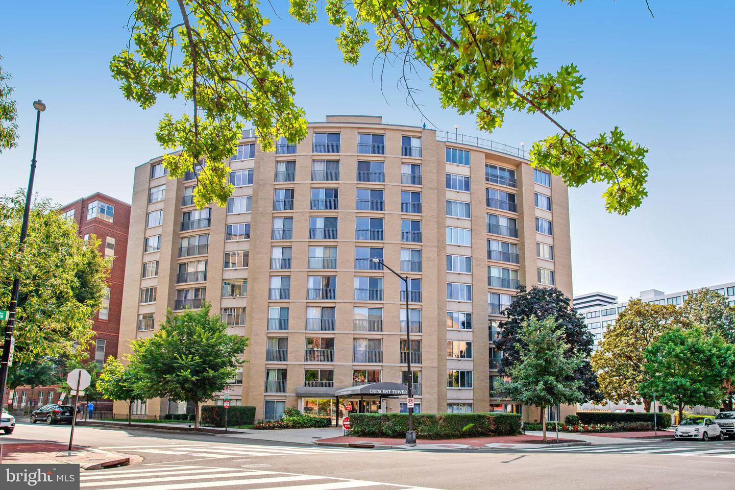 1239 VERMONT AVE NW #410 Property Photo 1