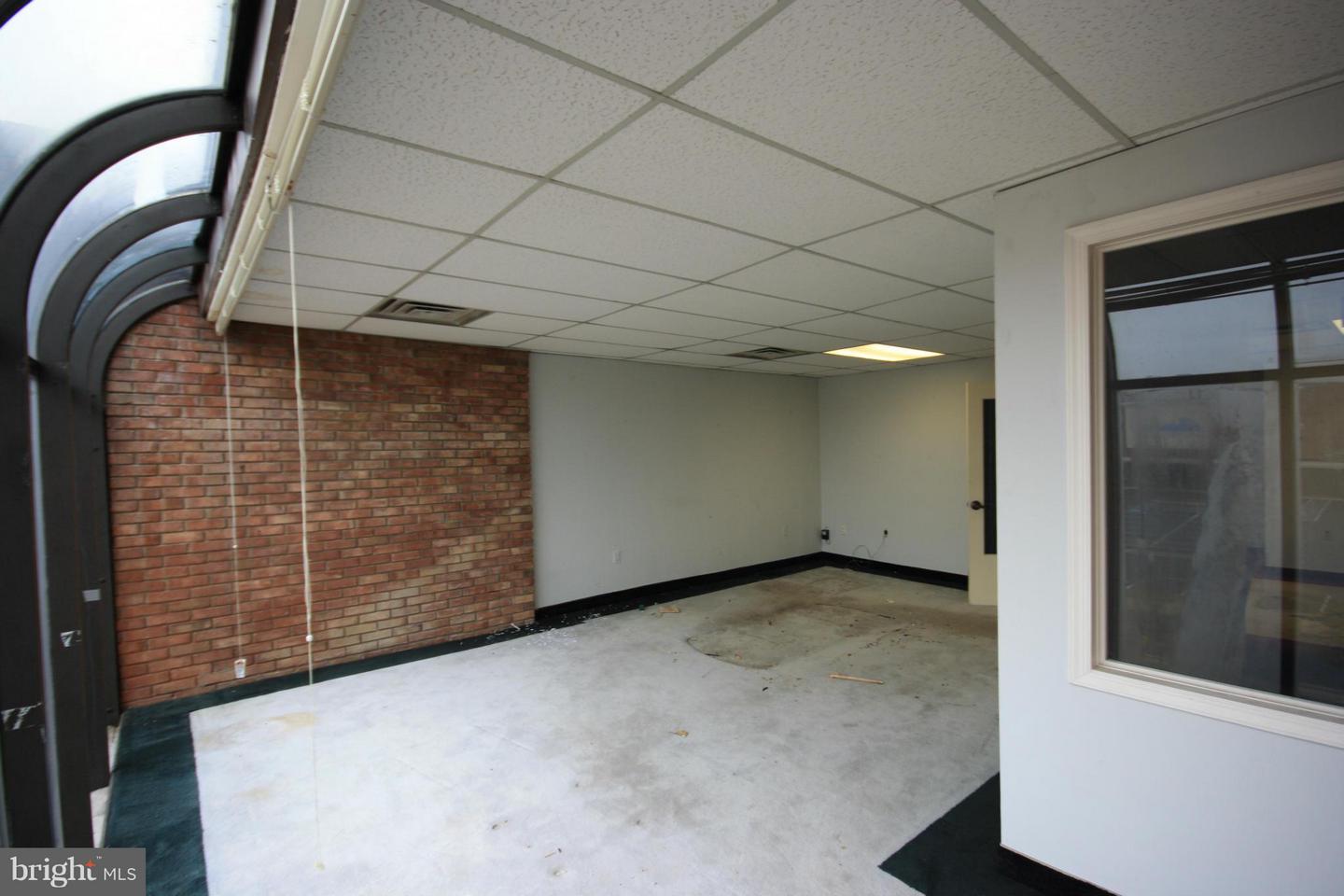 1629 Benning Rd Ne Property Photo 6