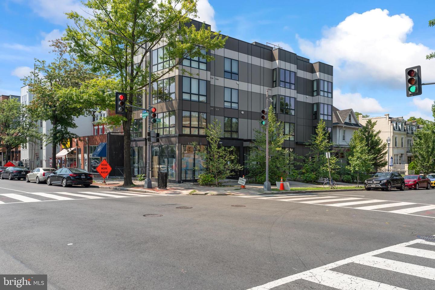 4422 Georgia Ave Nw Property Photo 11