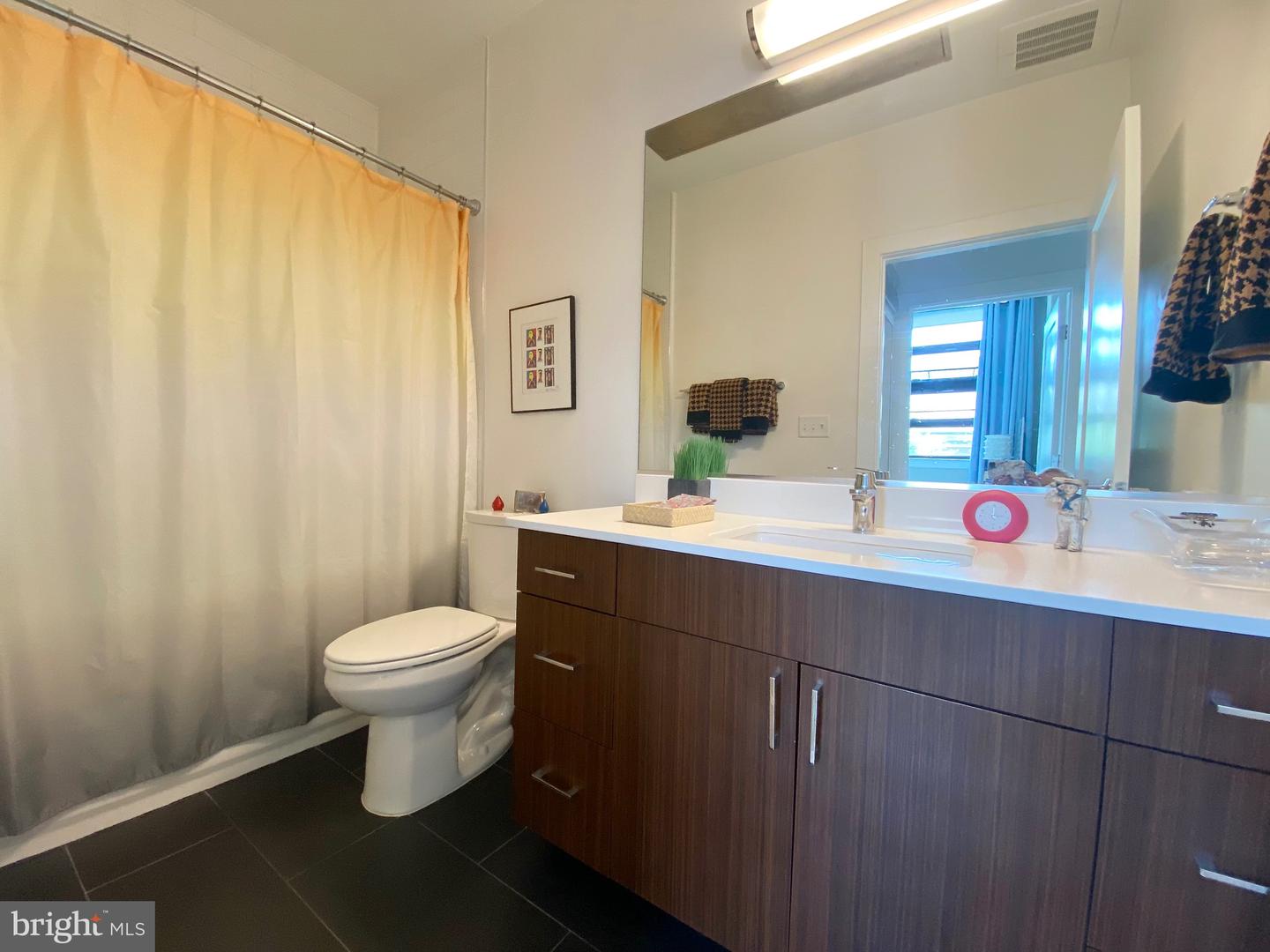 1111 Orren St Ne #300 Property Photo 30