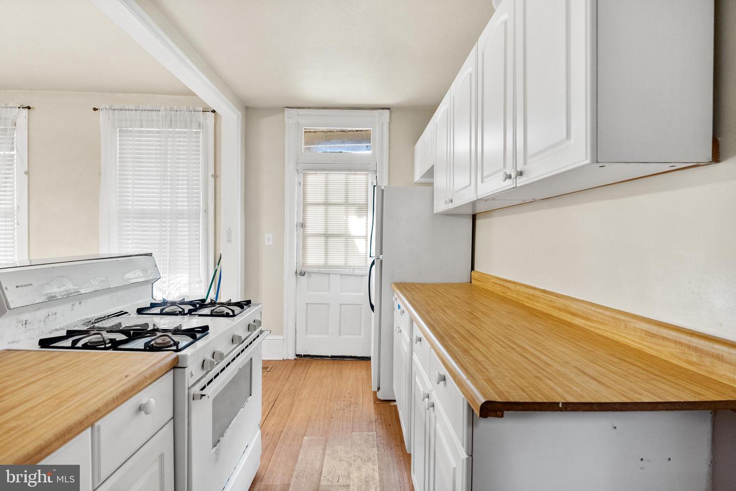 2032 N Capitol St Nw Property Photo 12