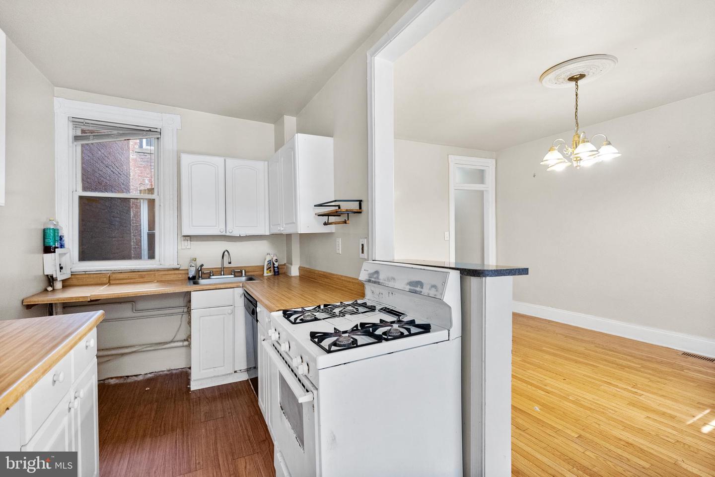 2032 N Capitol St Nw Property Photo 13