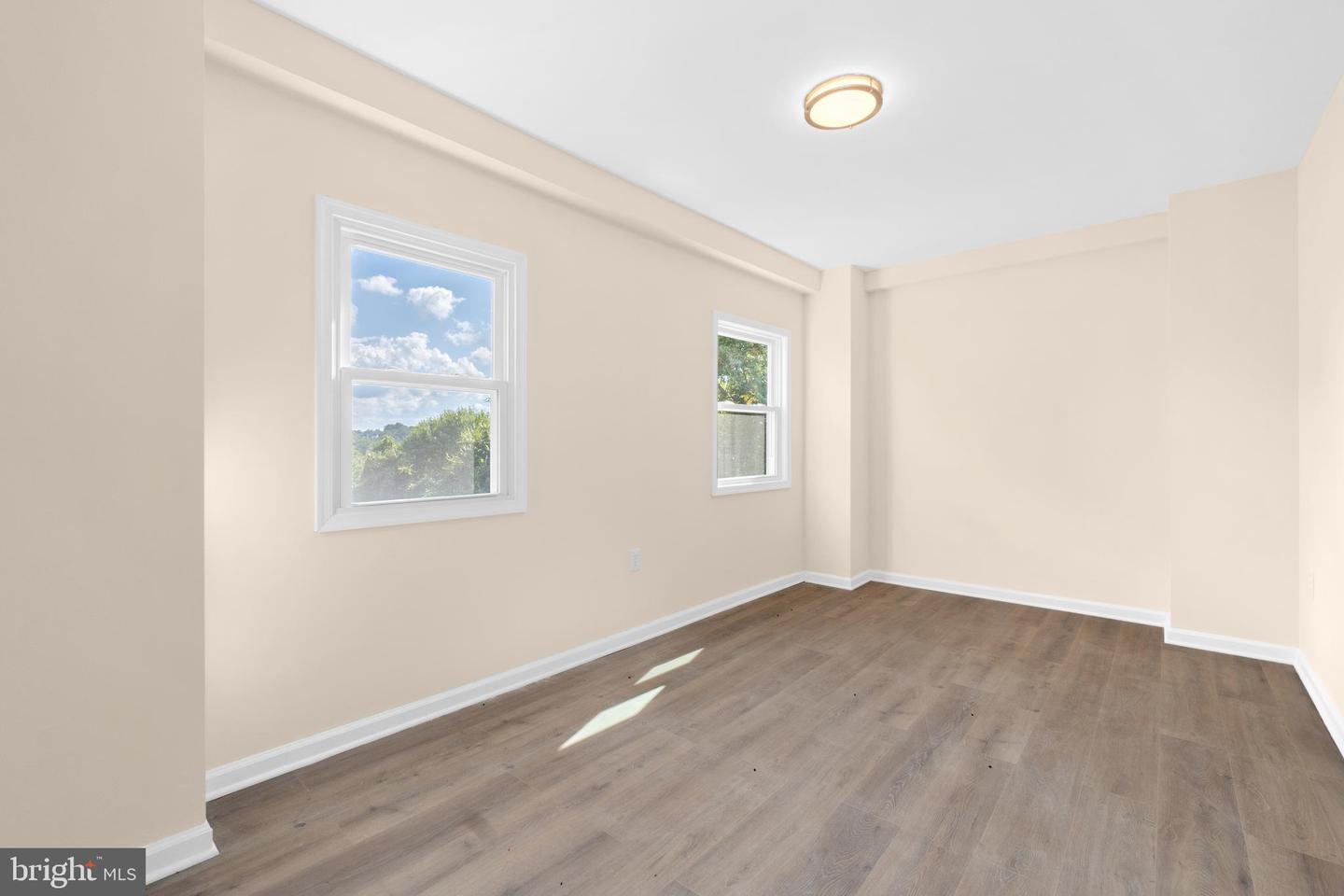 3158 Buena Vista Ter Se #1 Property Photo 11