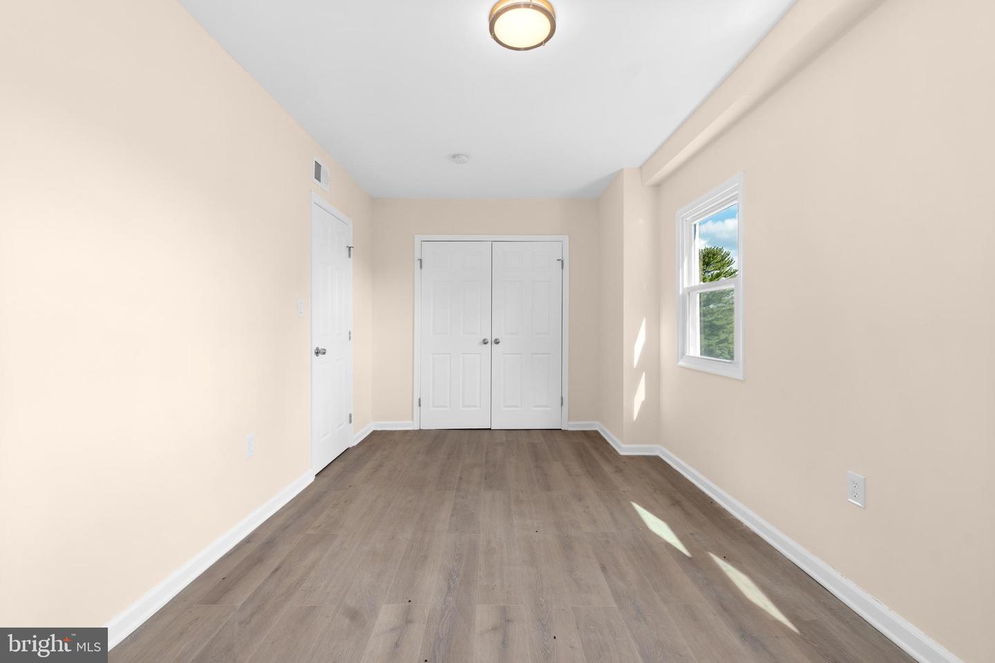 3158 Buena Vista Ter Se #1 Property Photo 14