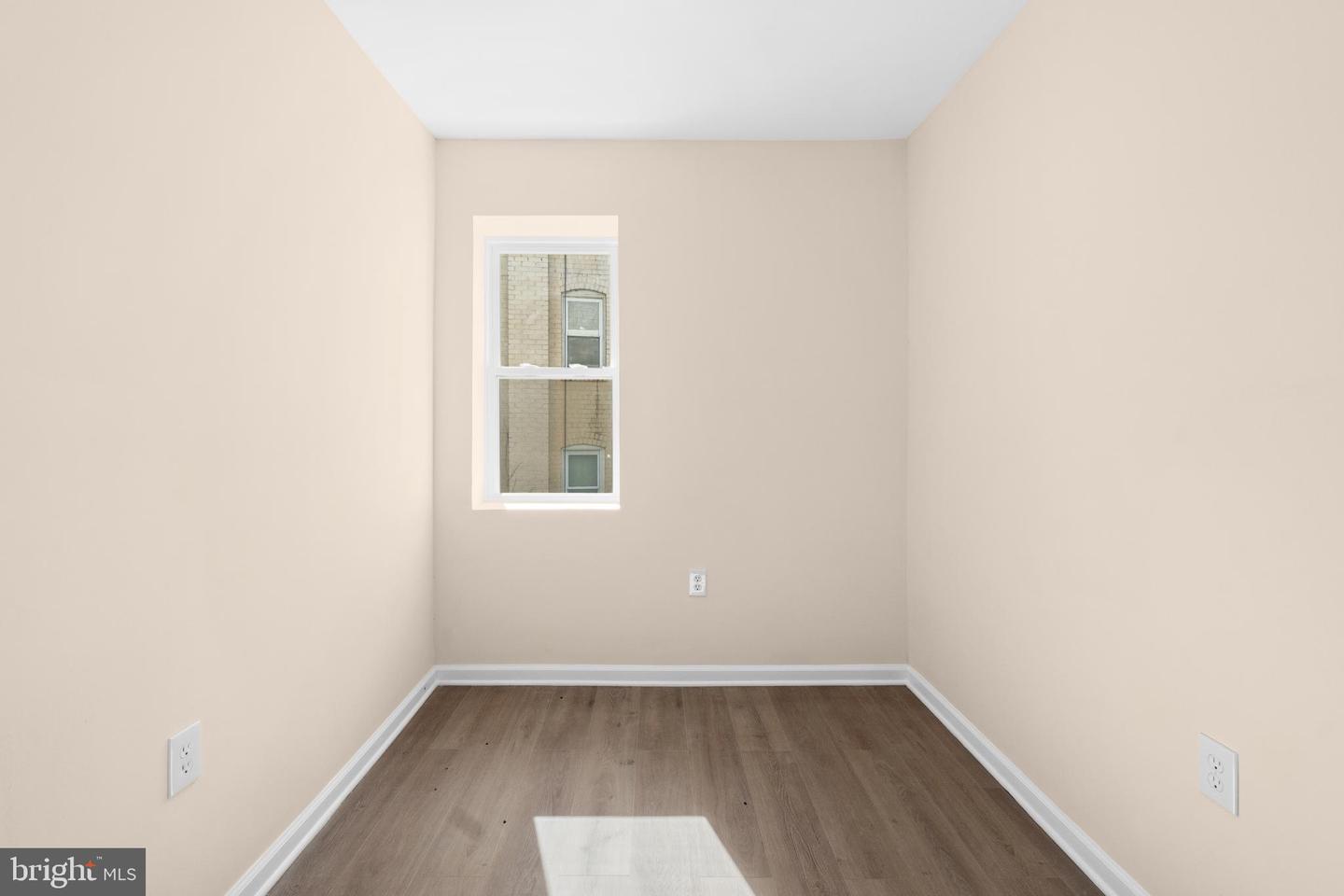 3158 Buena Vista Ter Se #1 Property Photo 18