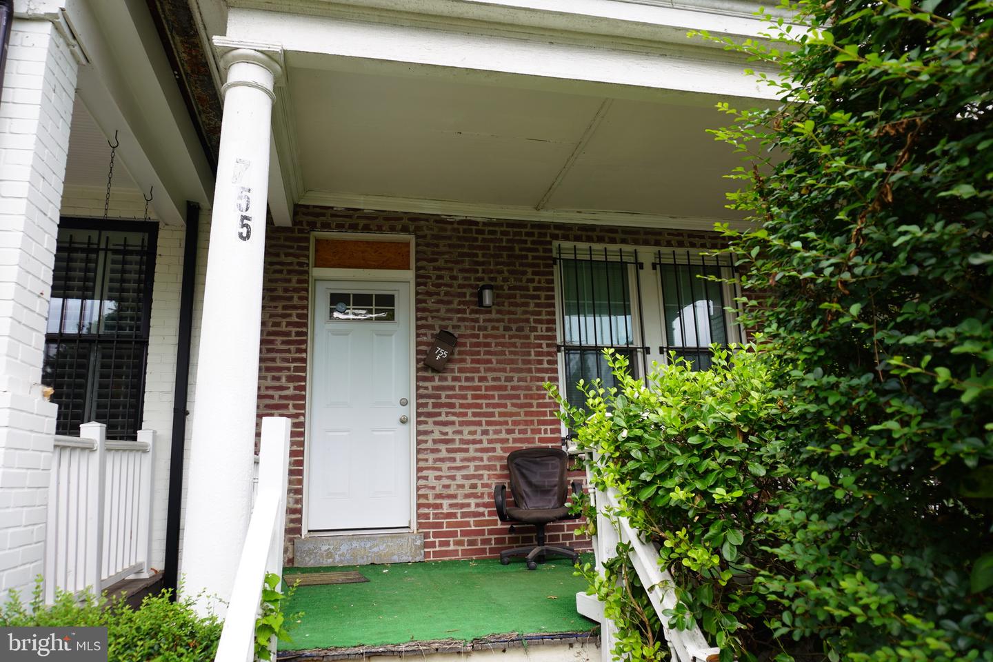 755 IRVING ST NW Property Photo 1