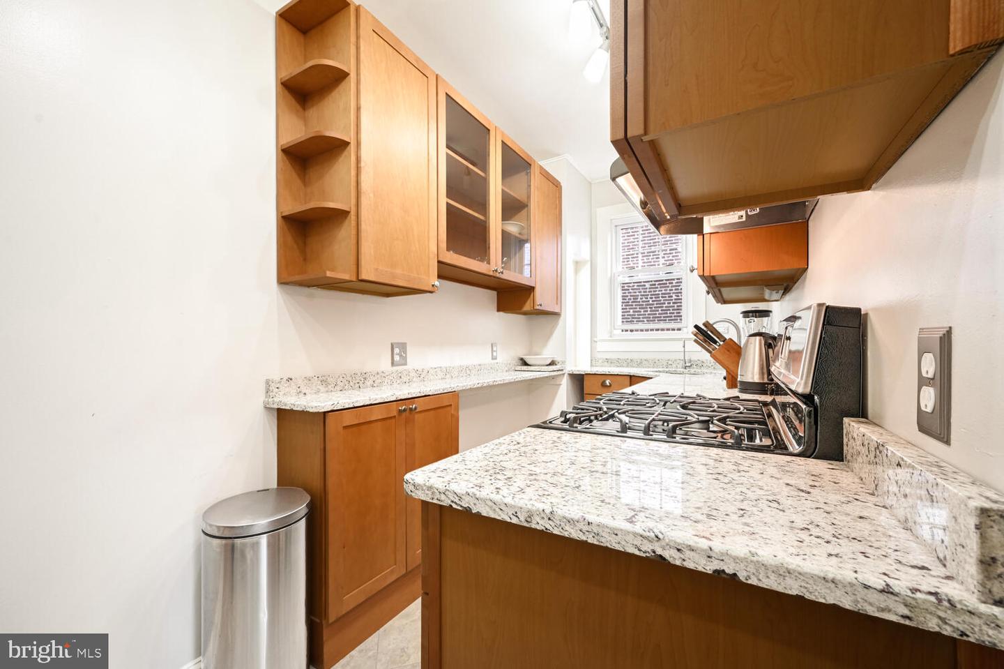 3409 29th St Nw #11 Property Photo 8
