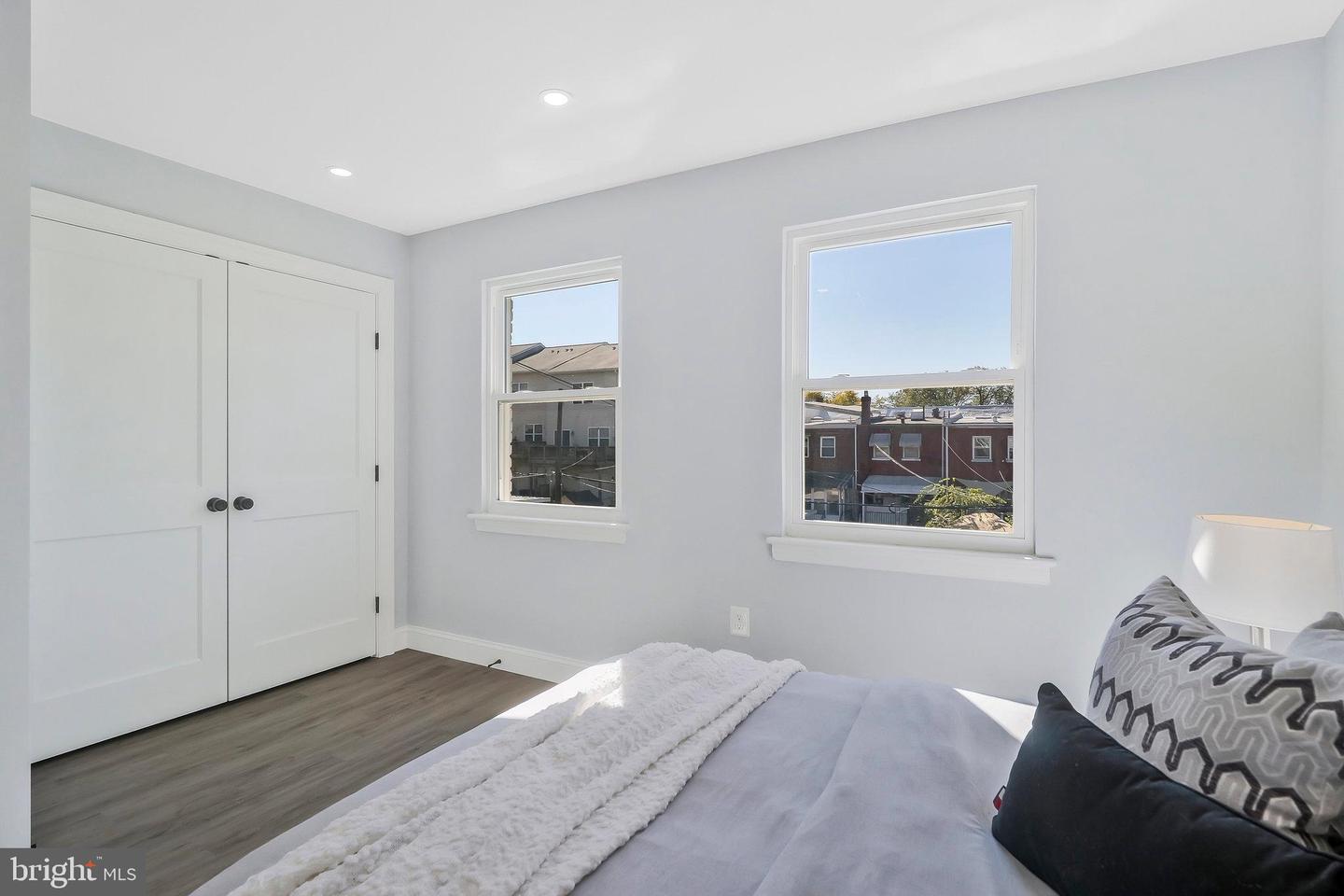 1515 Montana Ave Ne Property Photo 30