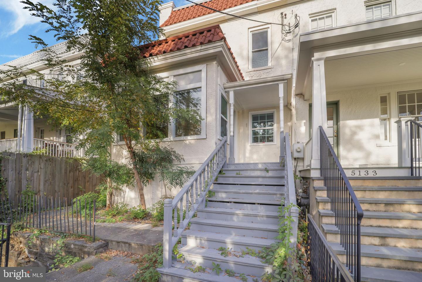 5135 MACARTHUR BLVD NW Property Photo 1