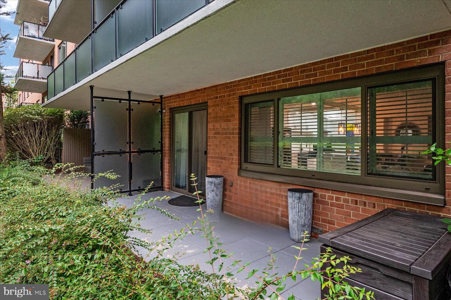4201 Cathedral Ave Nw #t10e Property Photo 16