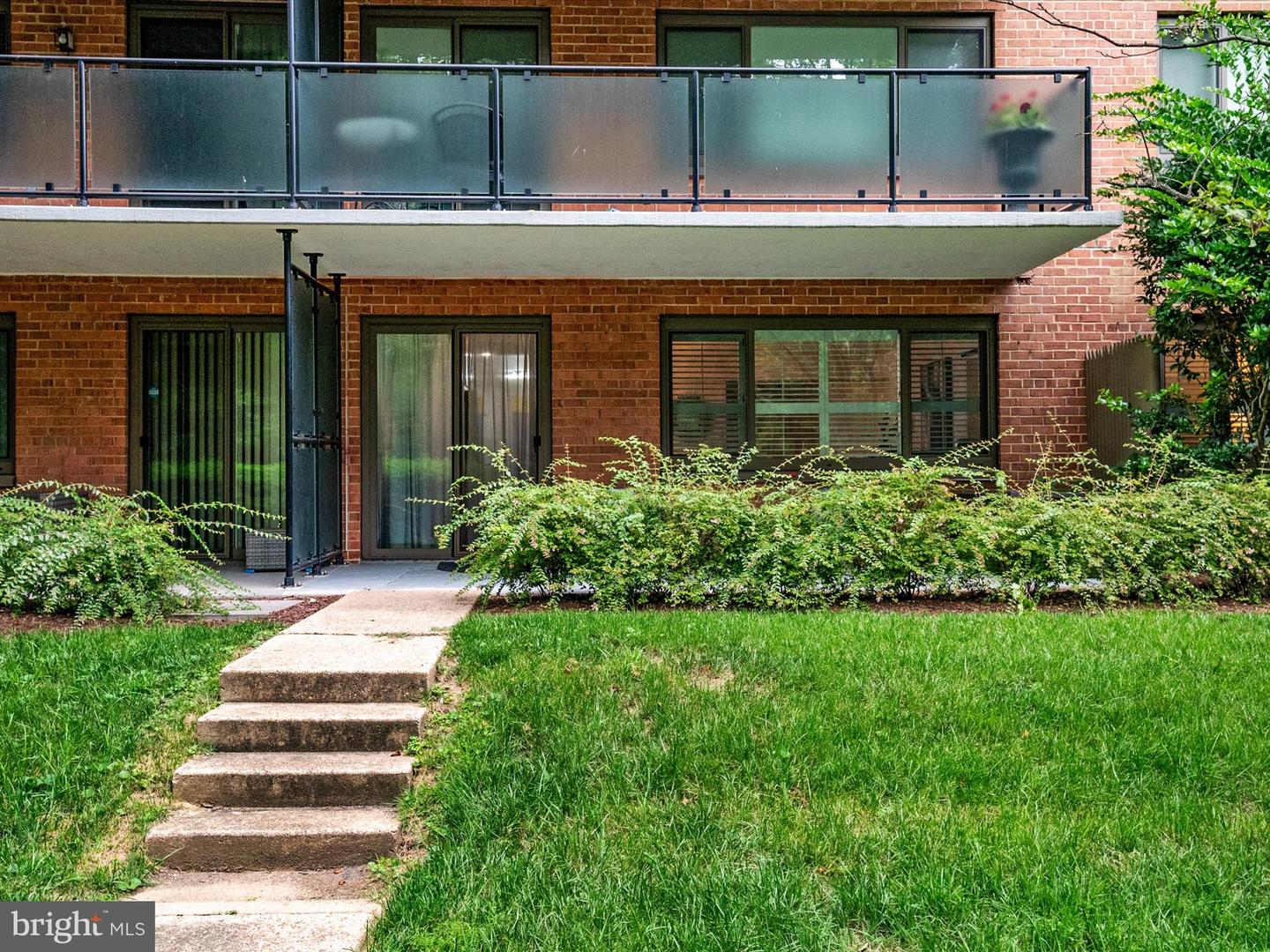 4201 Cathedral Ave Nw #t10e Property Photo 17