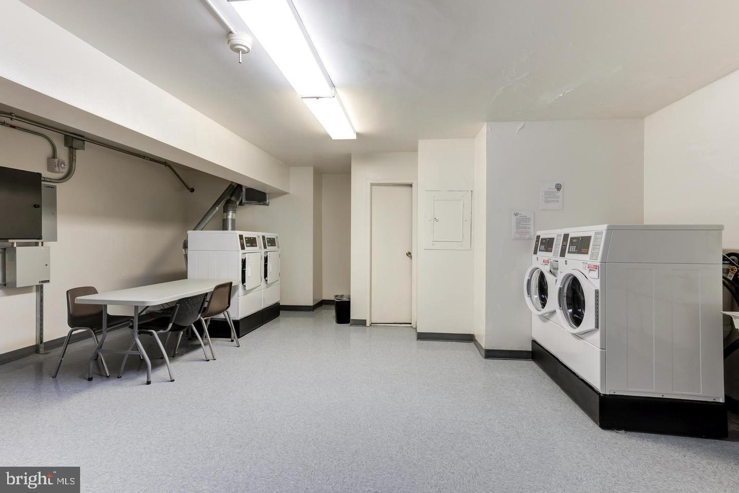 4201 Cathedral Ave Nw #t10e Property Photo 27
