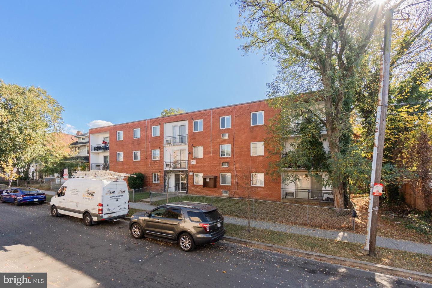 1721 T ST SE #307 Property Photo 1