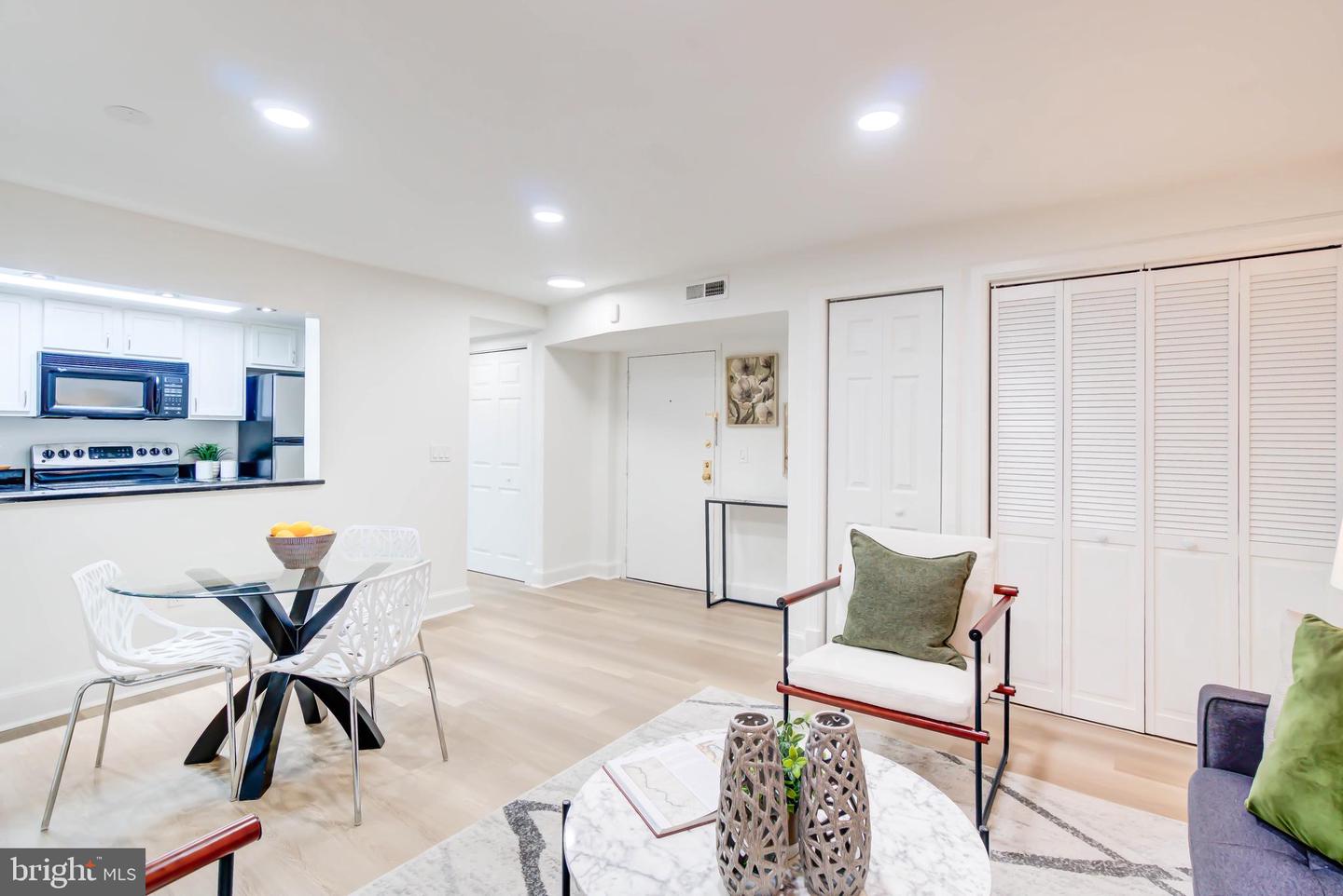 1673 Park Rd Nw #b2 Property Photo 6