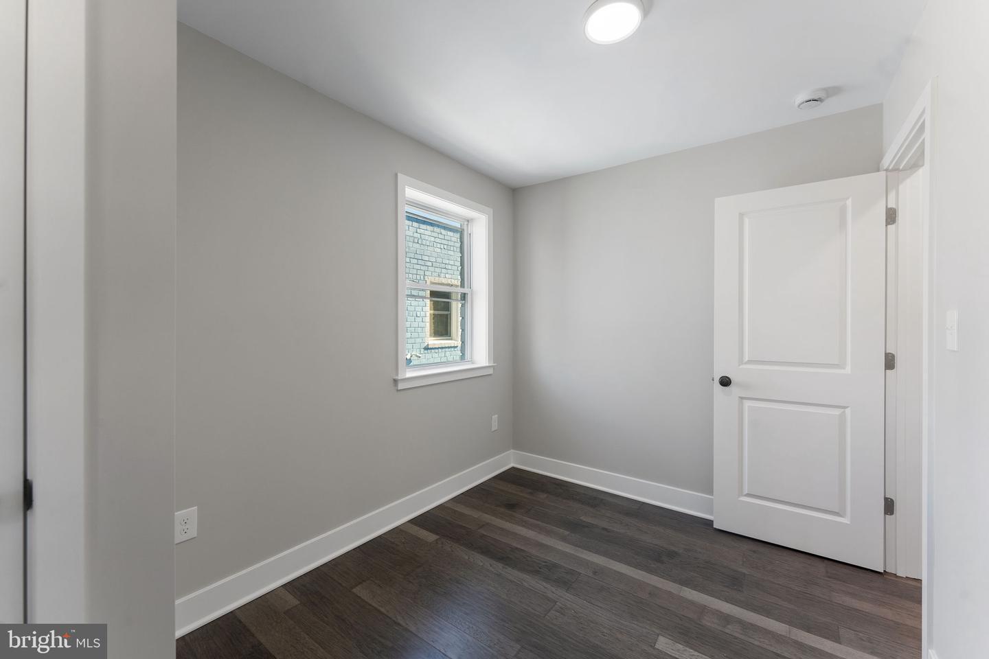 5154 H St Se Property Photo 16
