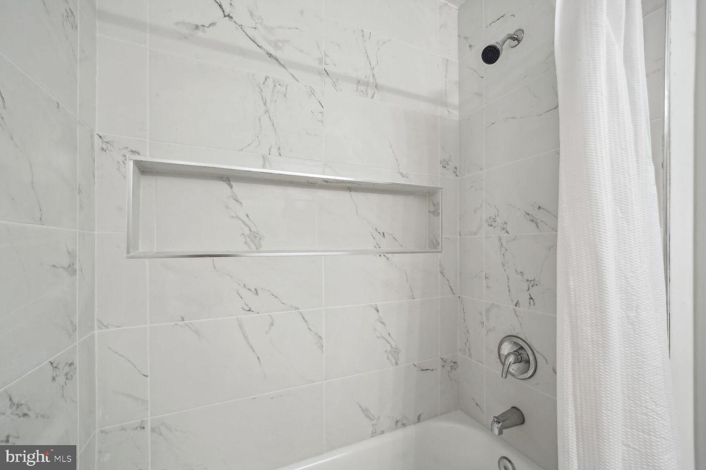 2495 Alabama Ave Se #b02 Property Photo 10