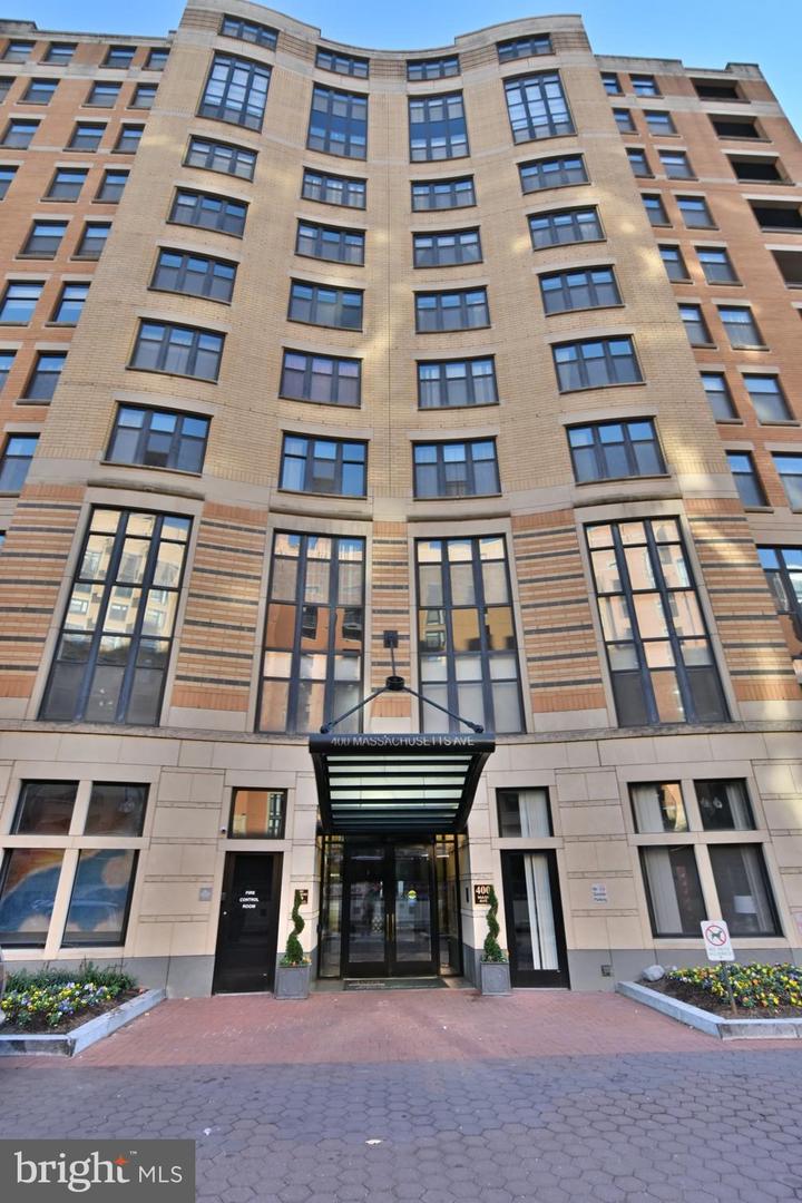 400 Massachusetts Ave Nw #423 Property Photo 1