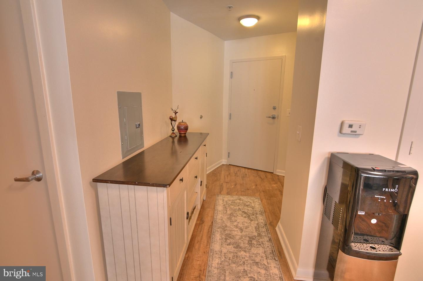 400 Massachusetts Ave Nw #423 Property Photo 6