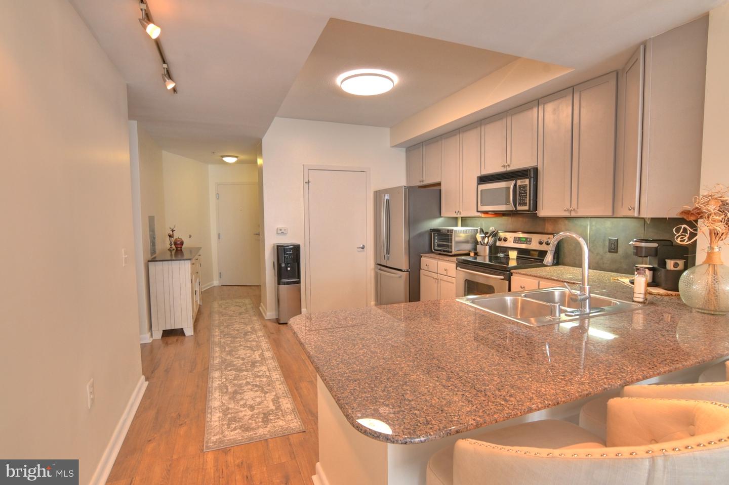 400 Massachusetts Ave Nw #423 Property Photo 21