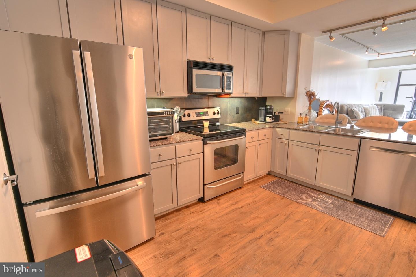 400 Massachusetts Ave Nw #423 Property Photo 26