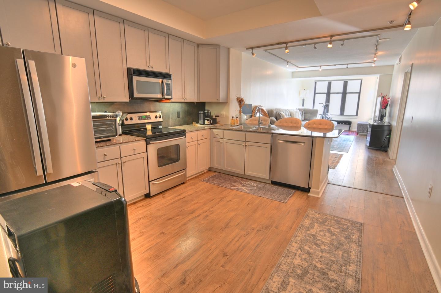400 Massachusetts Ave Nw #423 Property Photo 29