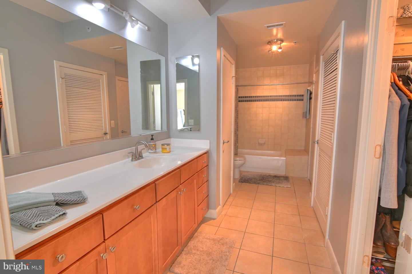 400 Massachusetts Ave Nw #423 Property Photo 37