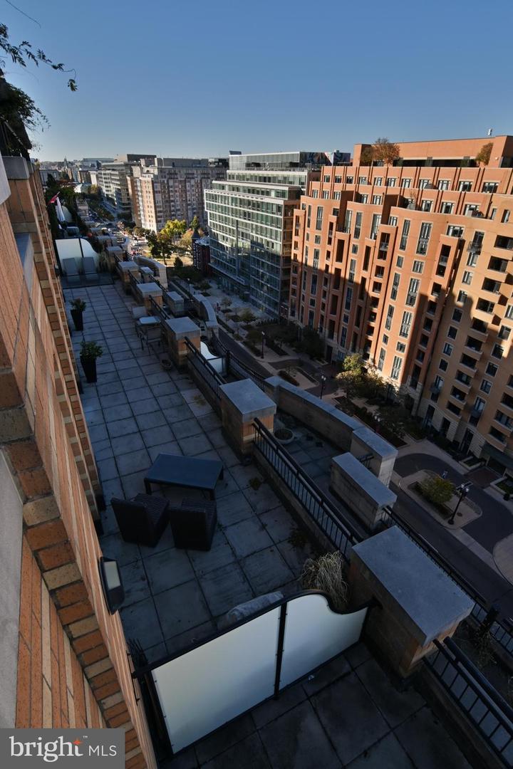 400 Massachusetts Ave Nw #423 Property Photo 63