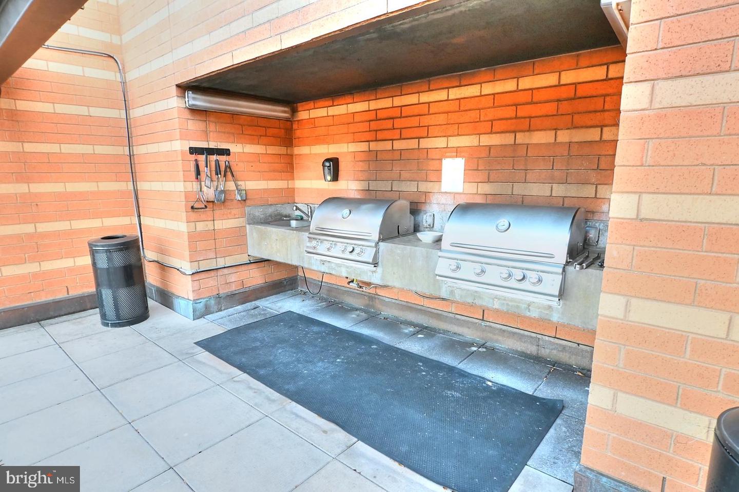 400 Massachusetts Ave Nw #423 Property Photo 88