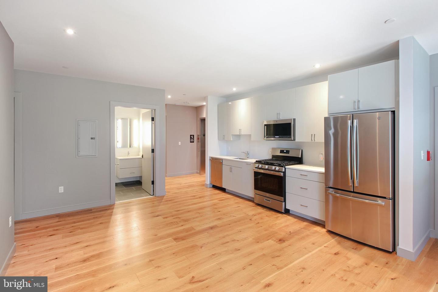 448 K St Nw #202 Property Photo 8