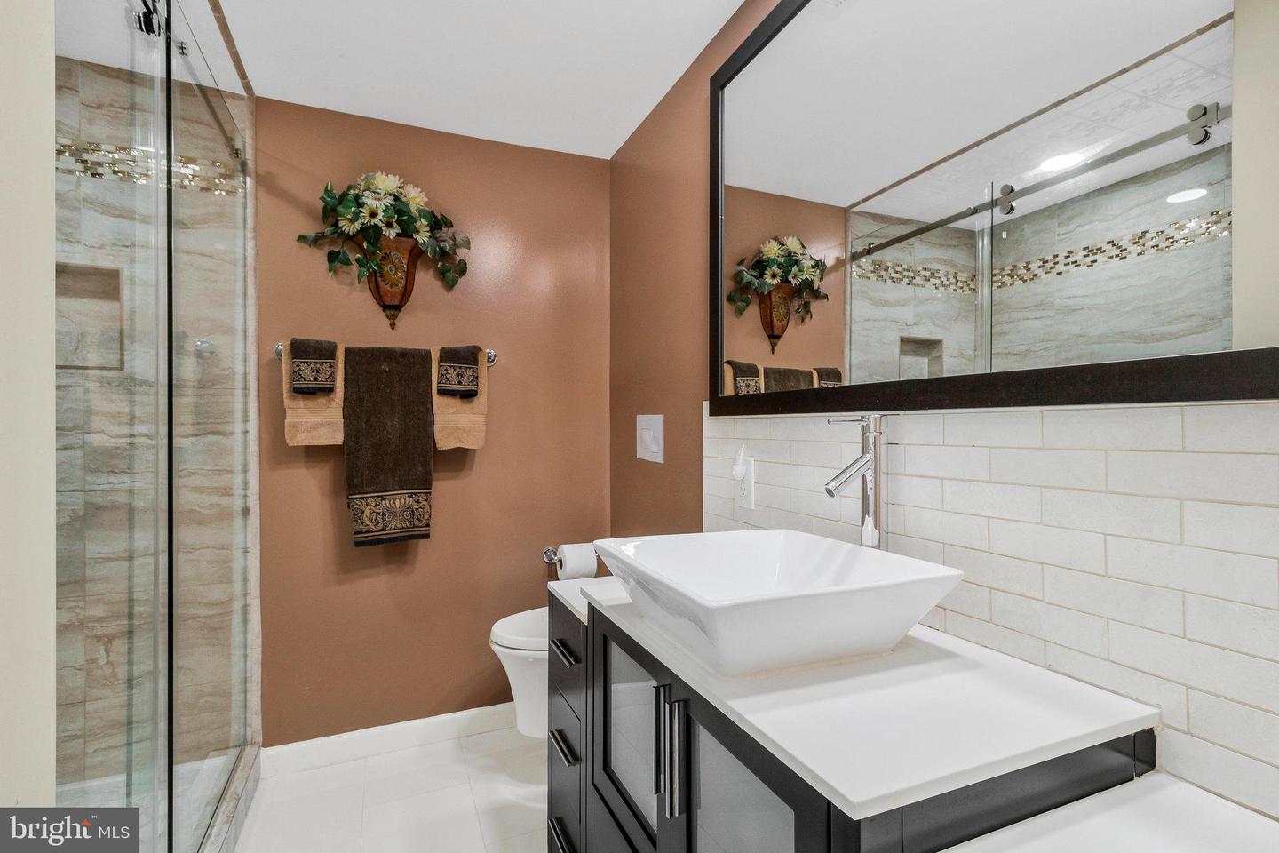 560 N Sw #n103 Property Photo 13
