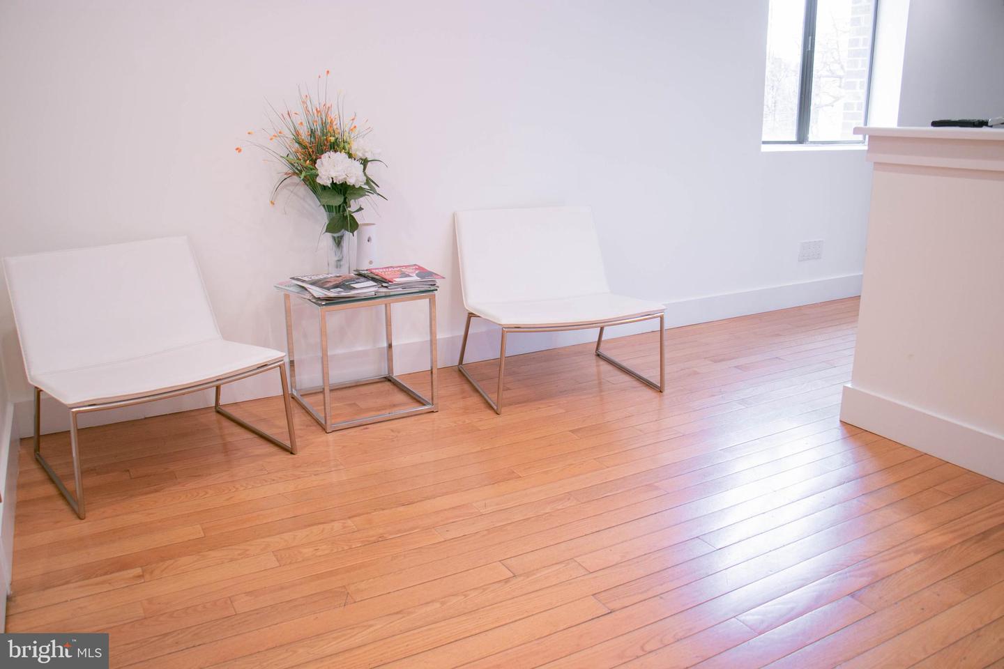 635 Florida Ave Nw #2 Property Photo 3