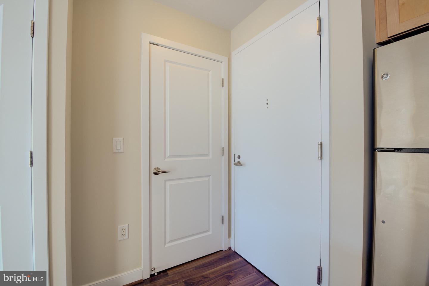 2 M St Ne #1228 Property Photo 4