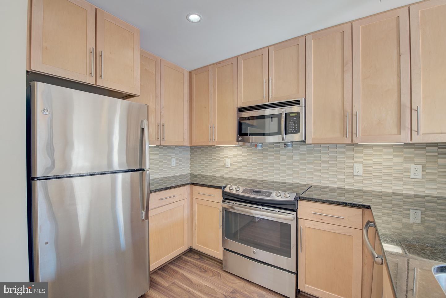 2 M St Ne #1228 Property Photo 7