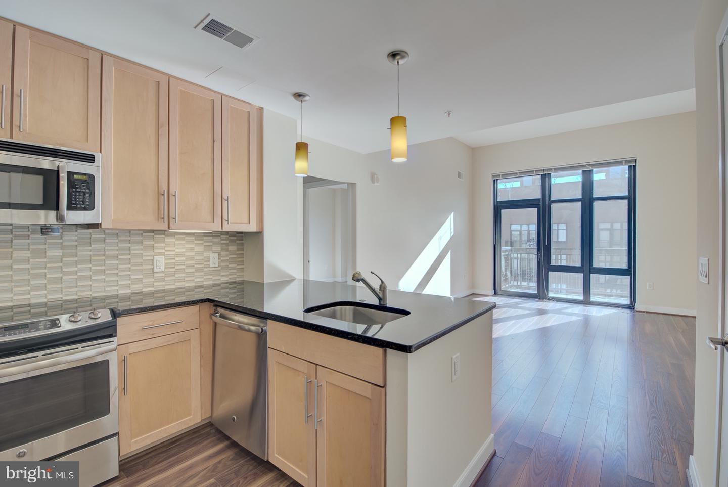 2 M St Ne #1228 Property Photo 12
