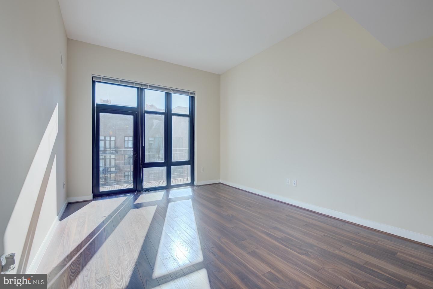 2 M St Ne #1228 Property Photo 14